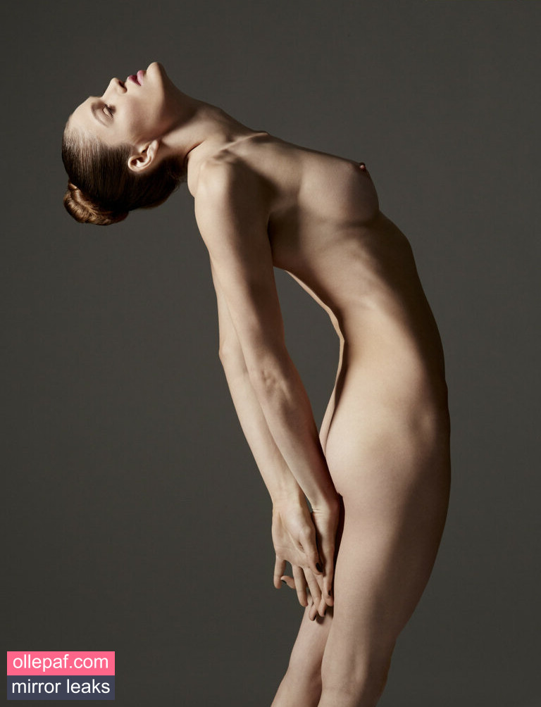 Latest Leaks Rebekah Underhill Nude #7 - Fapello