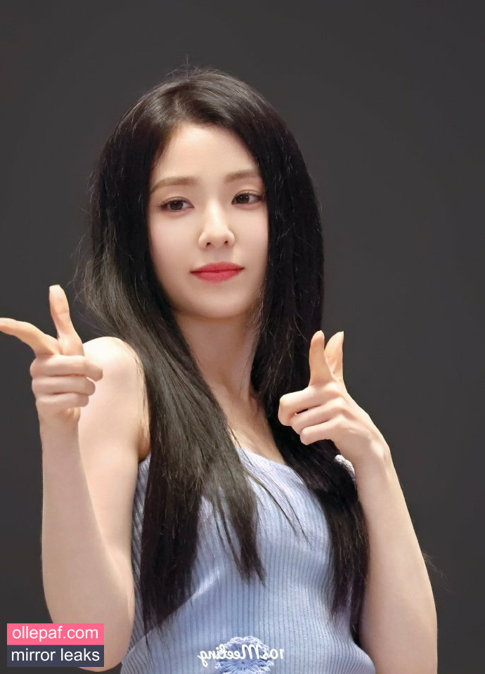Latest Leaks Red Velvet Nude #41 - Fapello