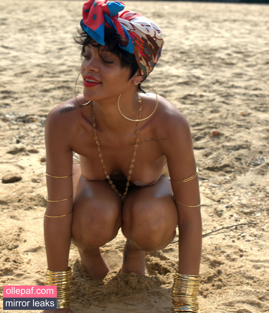 Latest Leaks Rihanna Nude #117 - Fapello