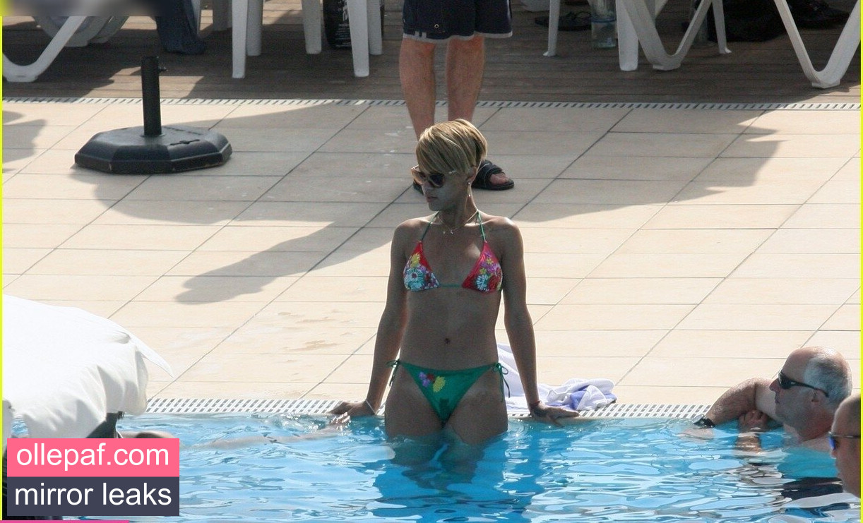 Latest Leaks Rihanna Nude #1330 - Fapello