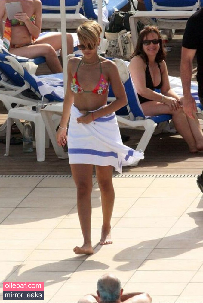 Latest Leaks Rihanna Nude #1333 - Fapello
