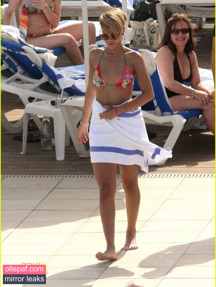 Latest Leaks Rihanna Nude #1338 - Fapello