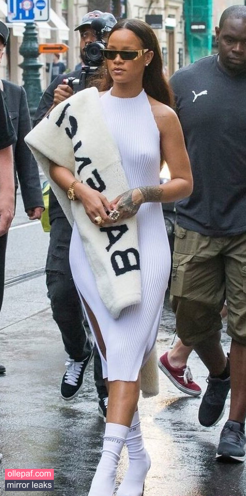 Latest Leaks Rihanna Nude #1430 - Fapello