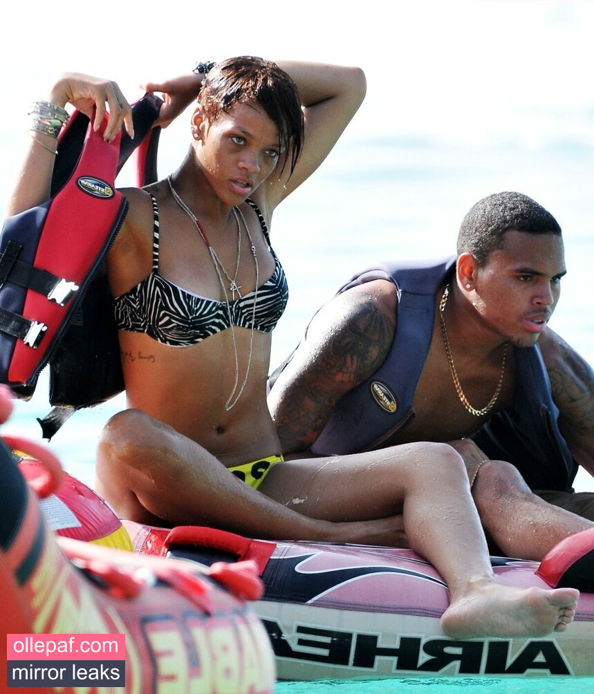 Latest Leaks Rihanna Nude #16 - Fapello