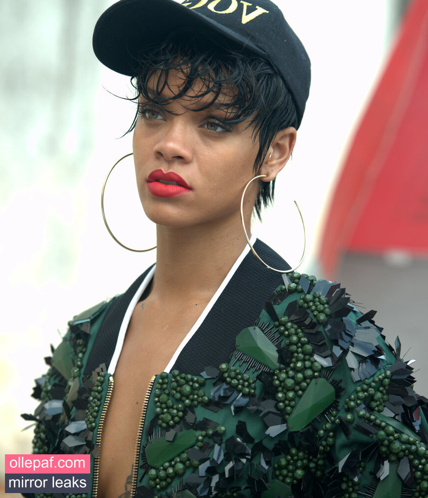 Latest Leaks Rihanna Nude #157 - Fapello