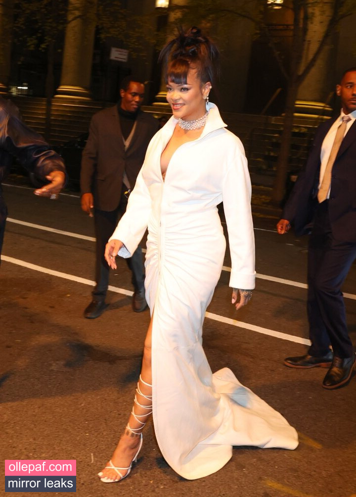 Latest Leaks Rihanna Nude #270 - Fapello