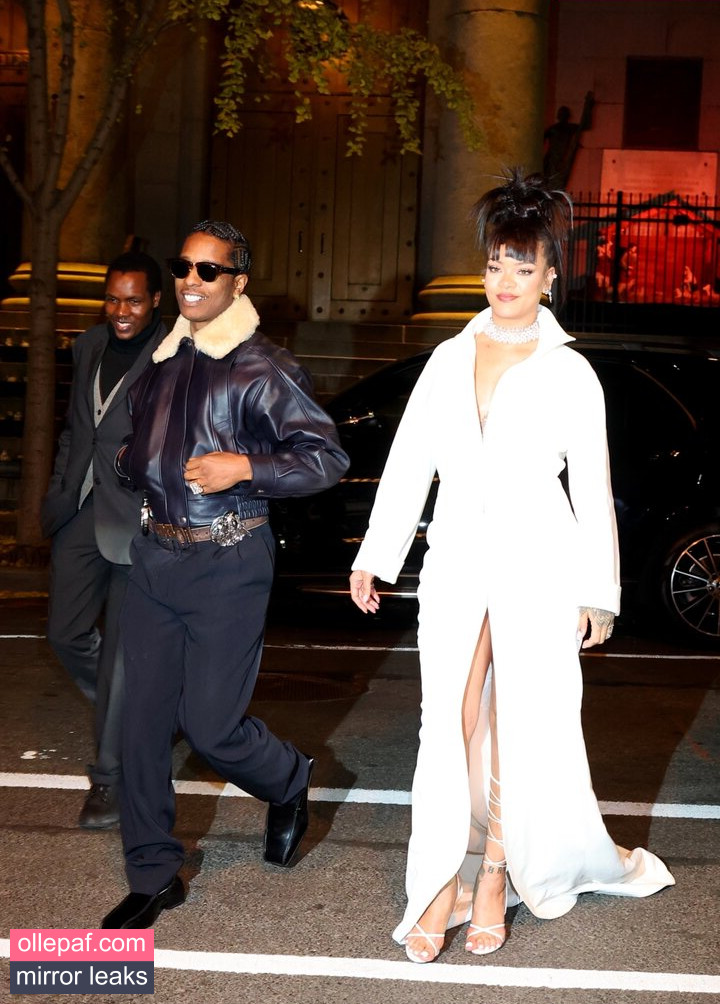 Latest Leaks Rihanna Nude #276 - Fapello