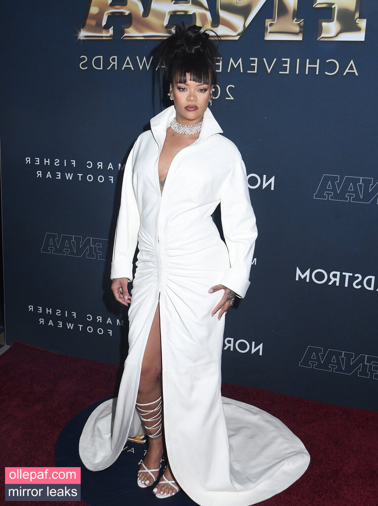 Latest Leaks Rihanna Nude #287 - Fapello