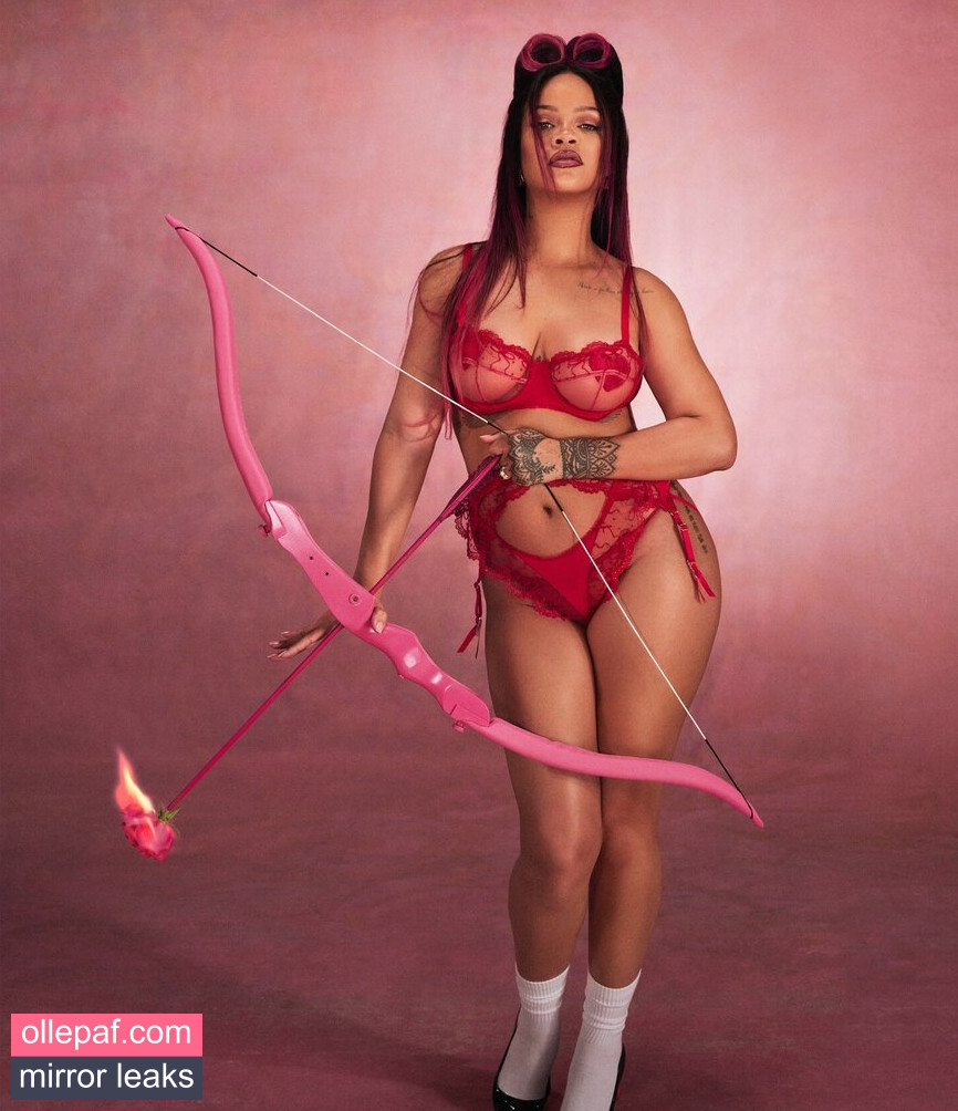 Latest Leaks Rihanna Nude #32 - Fapello