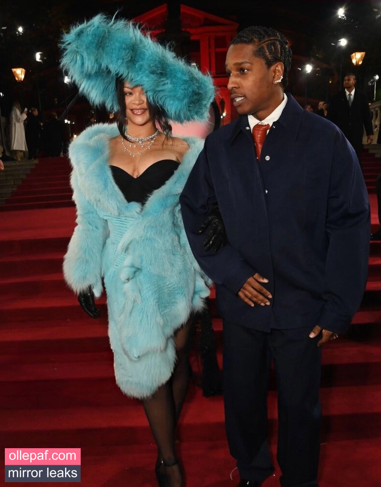 Latest Leaks Rihanna Nude #316 - Fapello