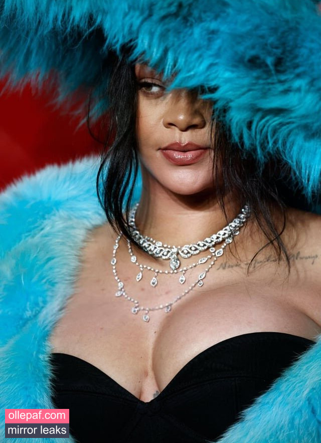 Latest Leaks Rihanna Nude #320 - Fapello