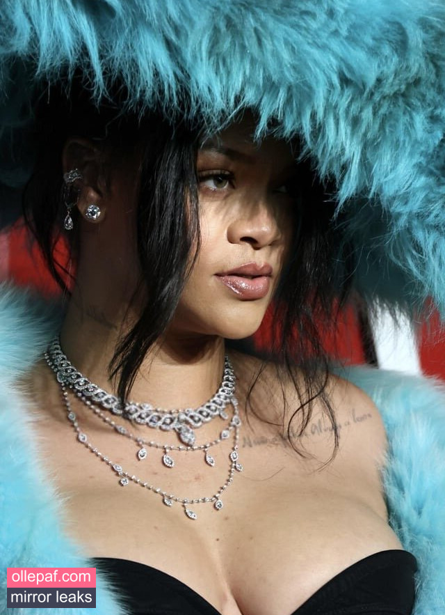 Latest Leaks Rihanna Nude #321 - Fapello