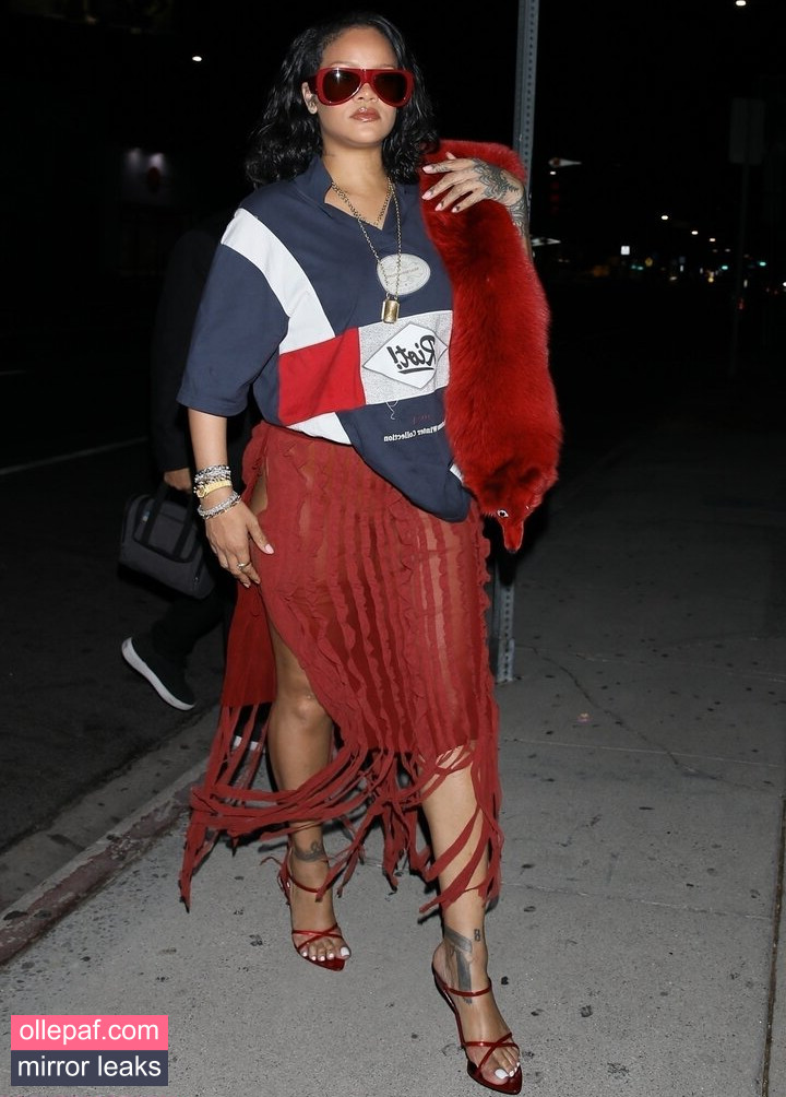 Latest Leaks Rihanna Nude #346 - Fapello