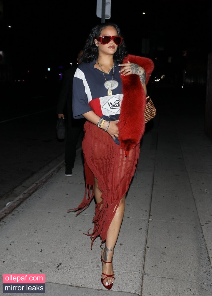 Latest Leaks Rihanna Nude #350 - Fapello