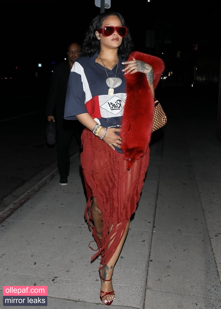 Latest Leaks Rihanna Nude #351 - Fapello