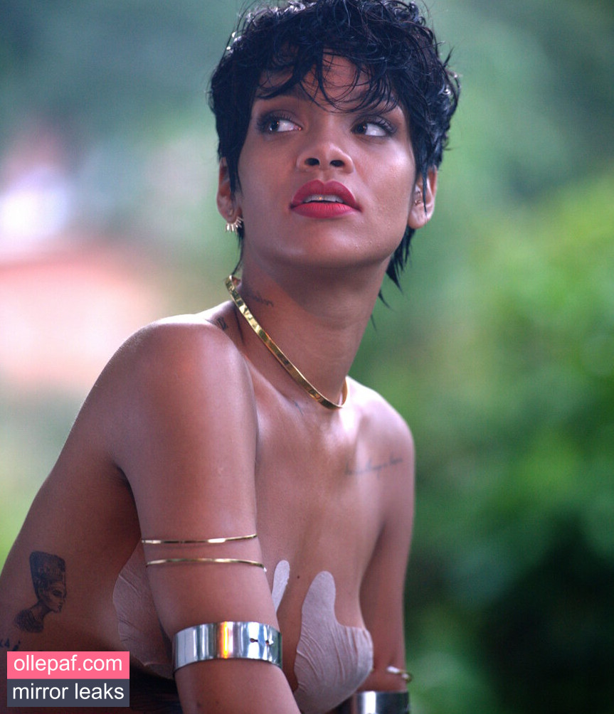 Latest Leaks Rihanna Nude #70 - Fapello