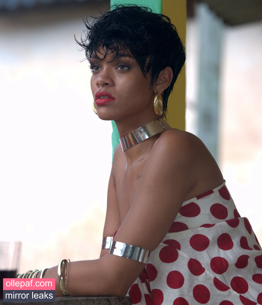 Latest Leaks Rihanna Nude #87 - Fapello