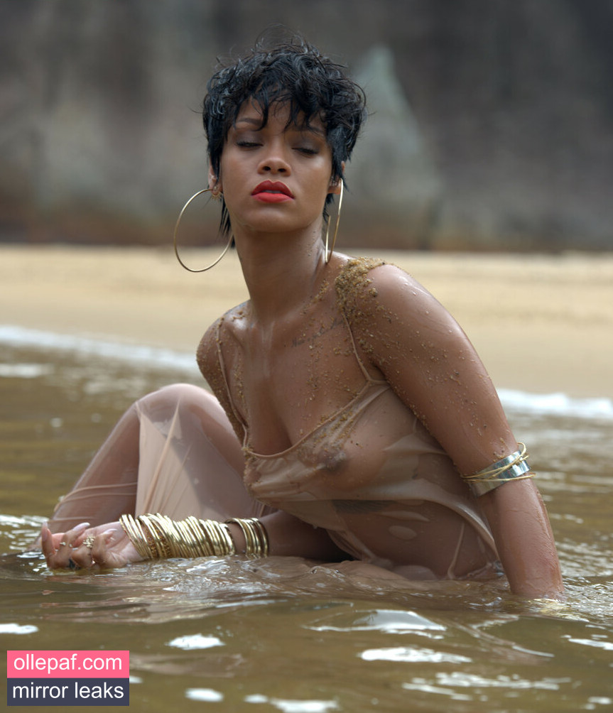 Latest Leaks Rihanna Nude #89 - Fapello