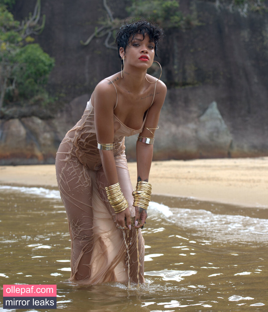 Latest Leaks Rihanna Nude #99 - Fapello