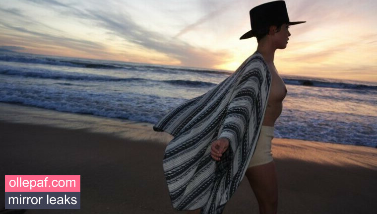 Latest Leaks Rosa Salazar Nude #13 - Fapello