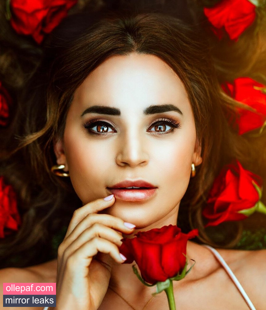 Rosanna Pansino Nude Leaks OnlyFans #385 - Fapello