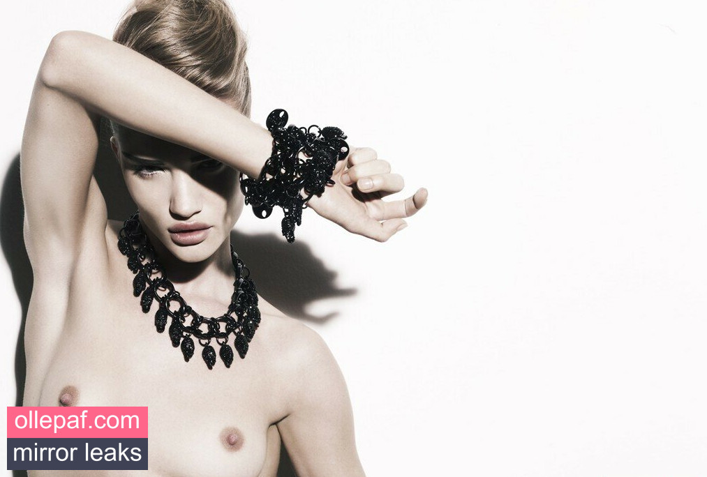 Latest Leaks Rosie Huntington-Whiteley Nude #963 - Fapello
