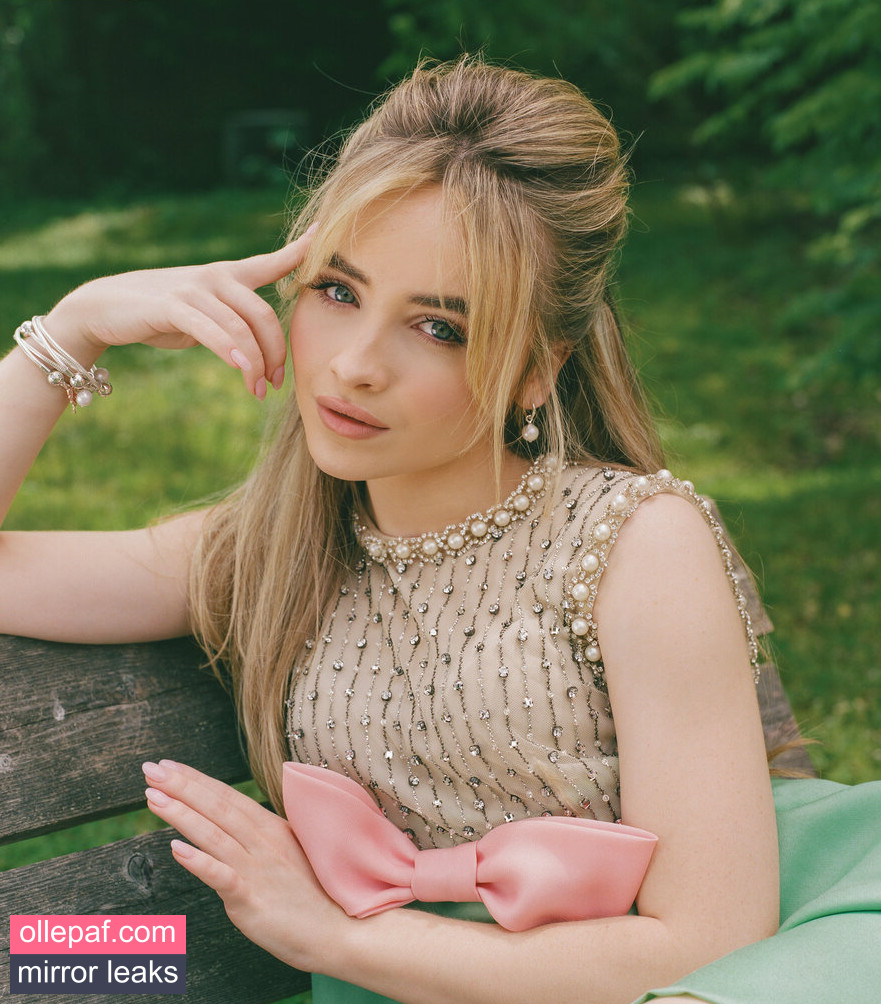 Latest Leaks Sabrina Carpenter Nude #537 - Fapello