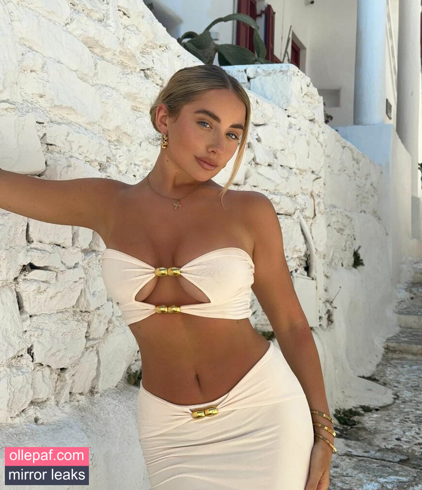 Latest Leaks Saffron Barker Nude #122 - Fapello
