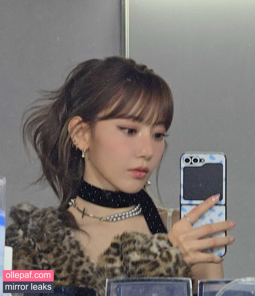 Latest Leaks Sakura Miyawaki 宮脇 咲良 Nude #8 - Fapello