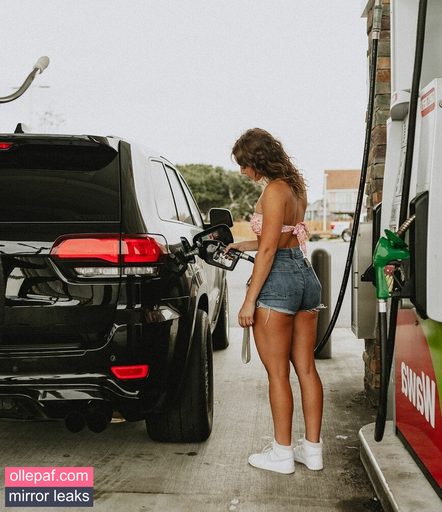 Sarah Senecal Nude Leaks OnlyFans - Fapello