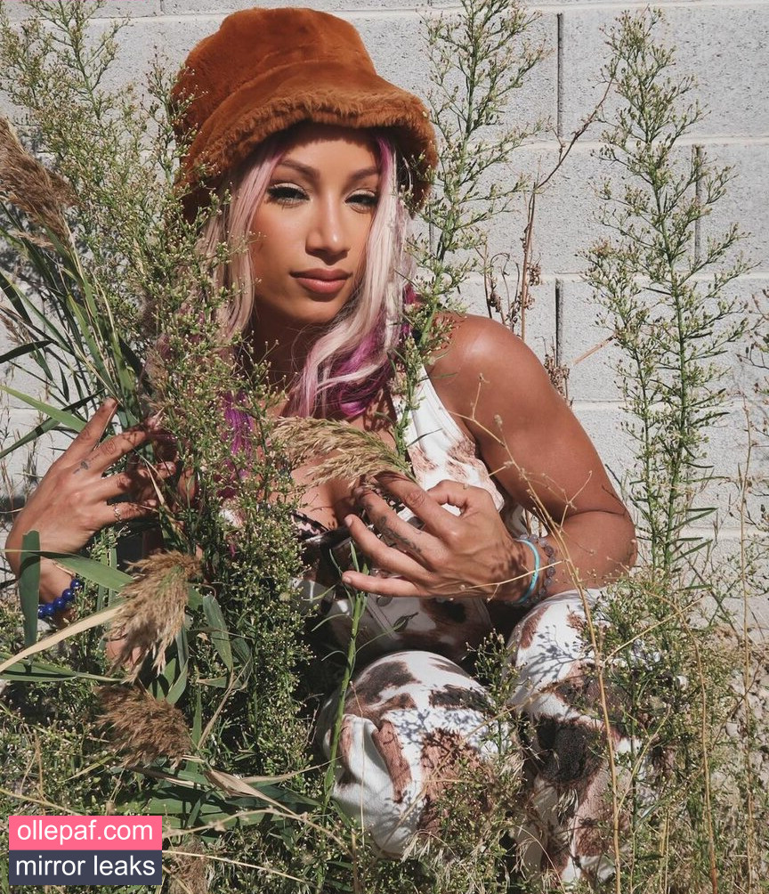 Sasha Banks Nude Leaks OnlyFans #373 - Fapello