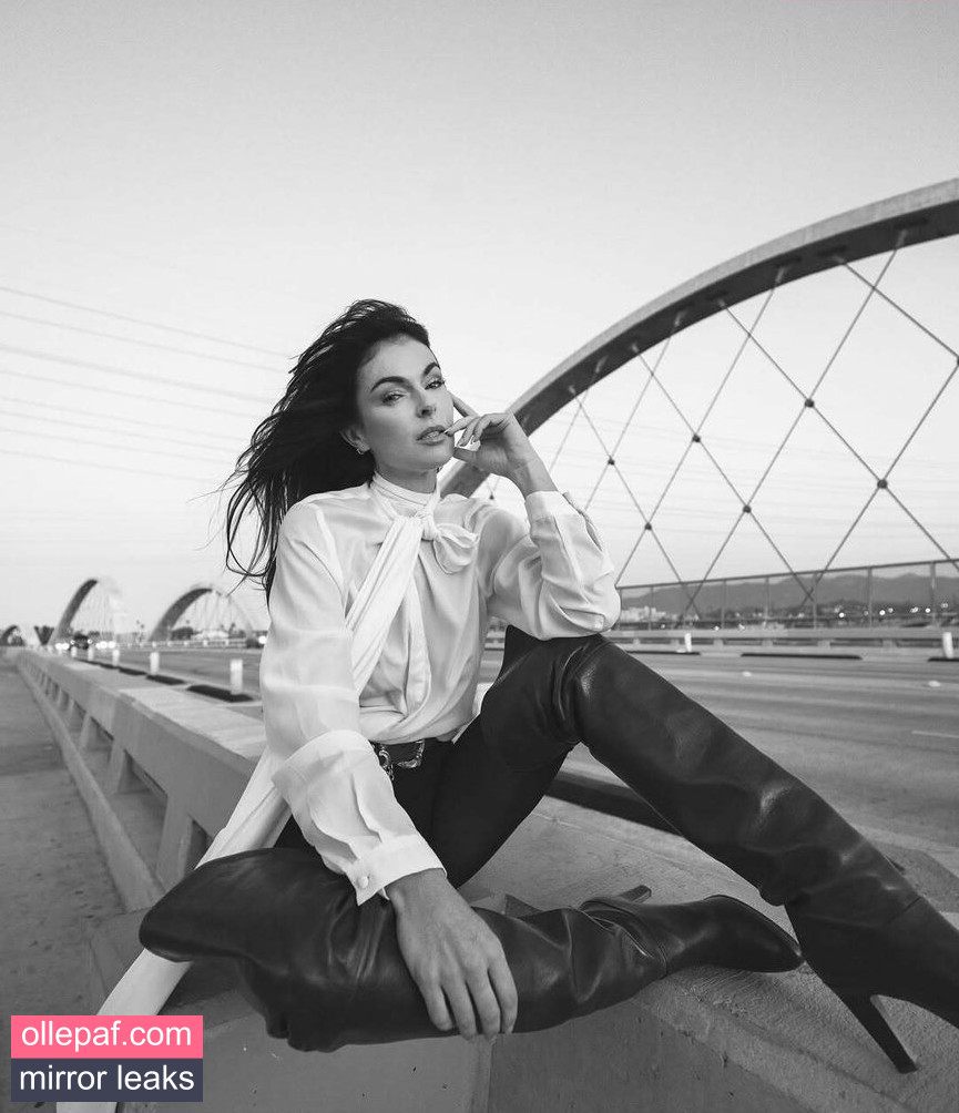Latest Leaks Serinda Swan Nude #123 - Fapello