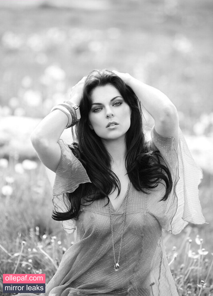 Latest Leaks Serinda Swan Nude #372 - Fapello