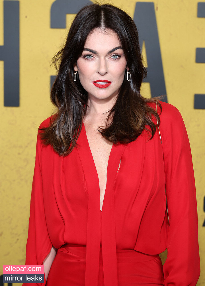 Latest Leaks Serinda Swan Nude #532 - Fapello