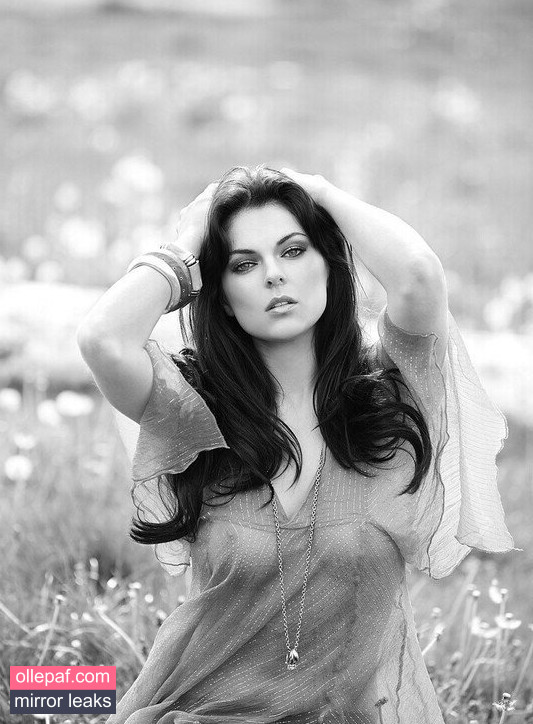Latest Leaks Serinda Swan Nude #543 - Fapello