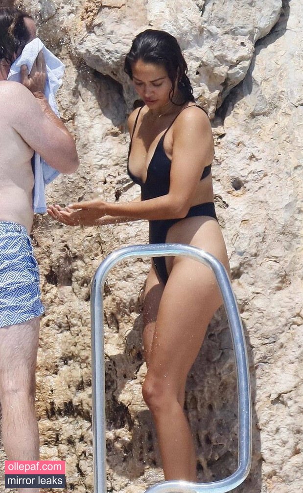 Latest Leaks Shanina Shaik Nude #658 - Fapello
