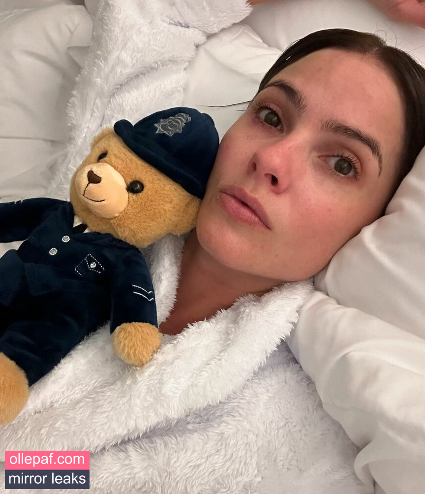 Latest Leaks Shelley Hennig Nude #15 - Fapello