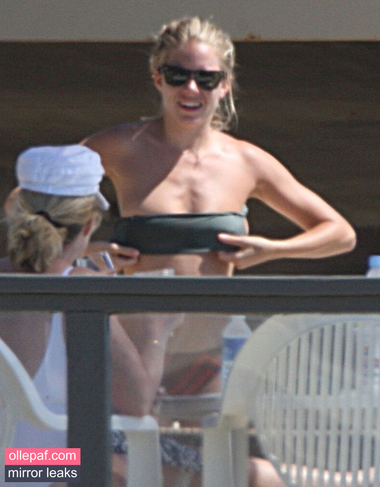 Latest Leaks Sienna Miller Nude #308 - Fapello