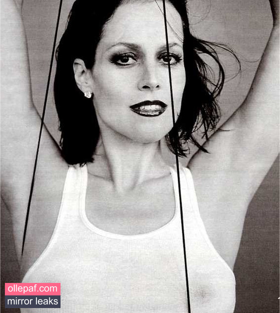 Sigourney Weaver Nude Leaks OnlyFans #45 - Fapello