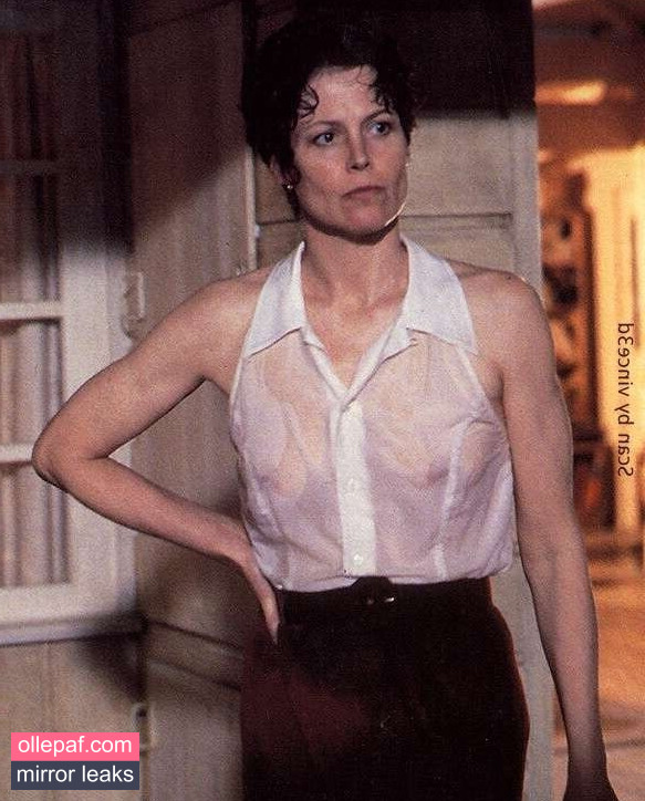 Sigourney Weaver Nude Leaks OnlyFans #46 - Fapello