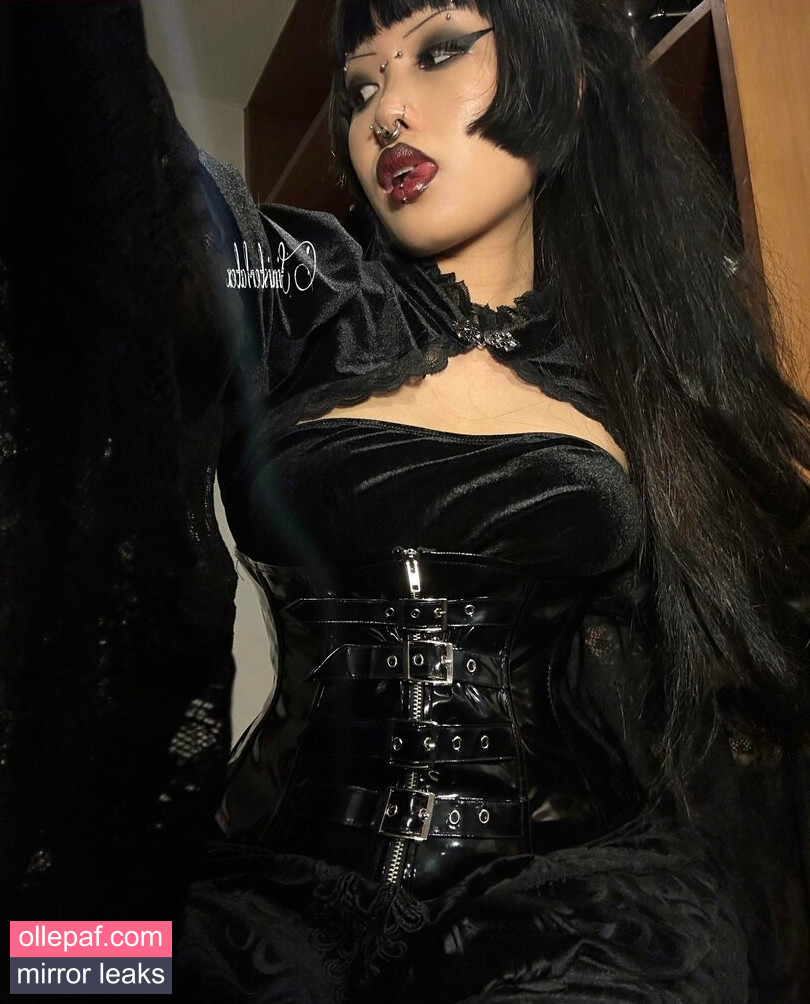 Latest Leaks sinisterlatex Nude #26 - Fapello