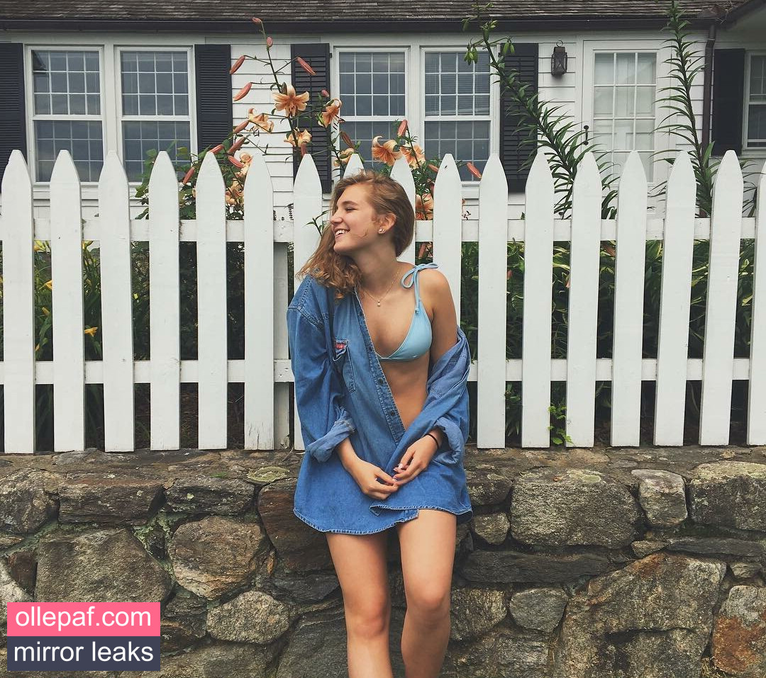 Latest Leaks Sophie Nelisse Nude #80 - Fapello