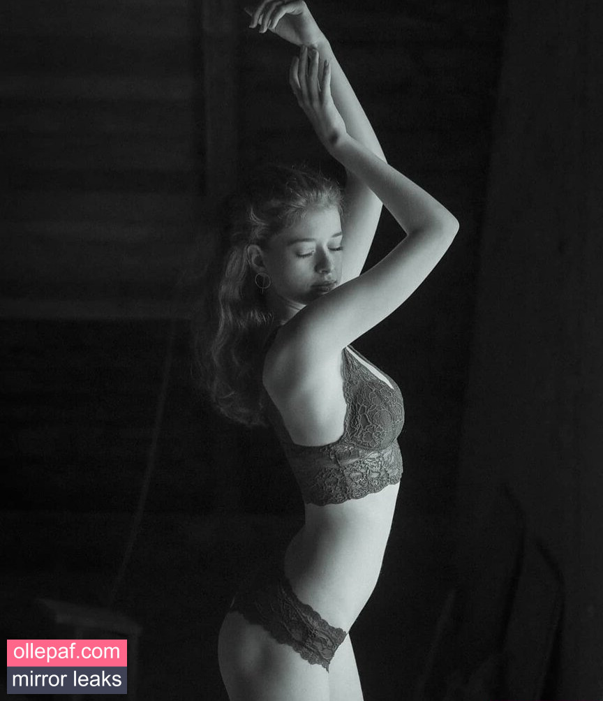 Latest Leaks Sophie.srm Nude #113 - Fapello
