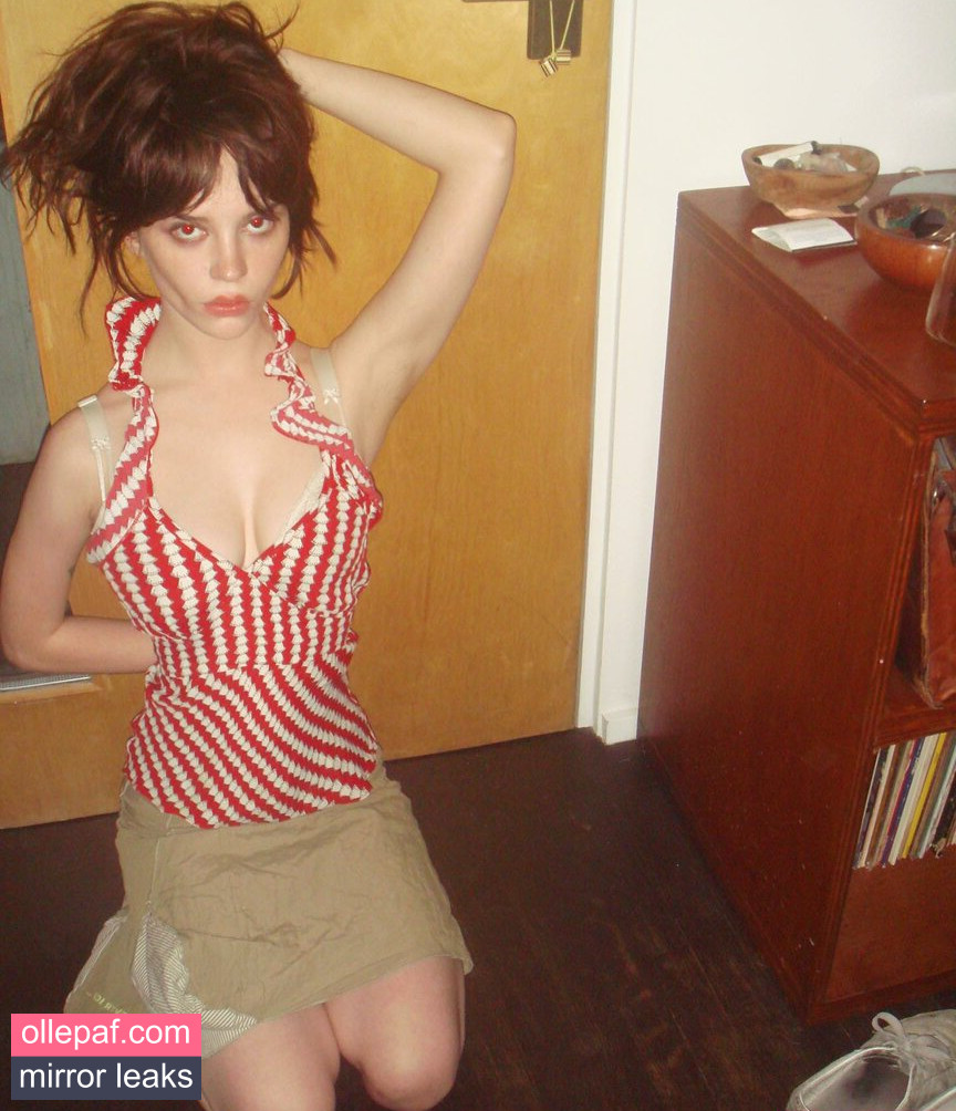 Latest Leaks Sophie Thatcher Nude #456 - Fapello