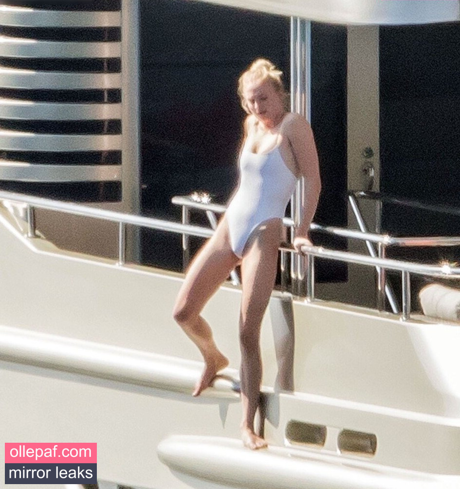 Latest Leaks Sophie Turner Nude #123 - Fapello