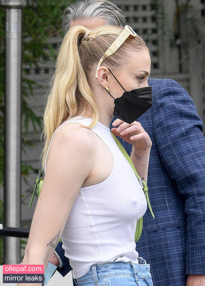 Sophie Turner Nude Leaks OnlyFans #201 - Fapello