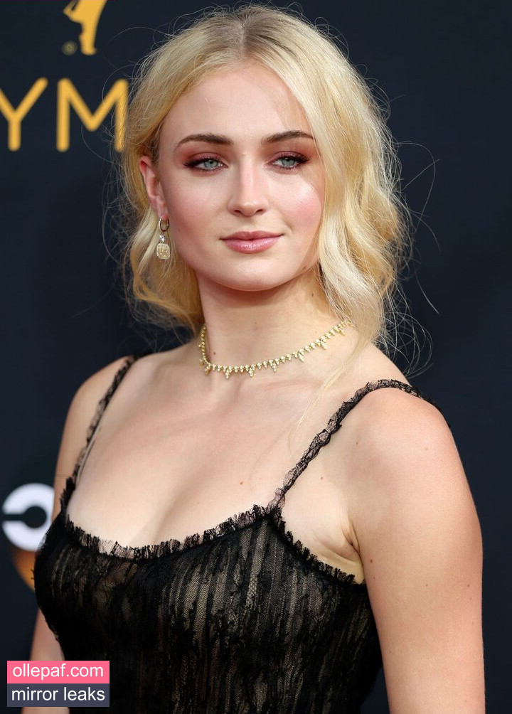 Sophie Turner Nude Leaks OnlyFans #291 - Fapello