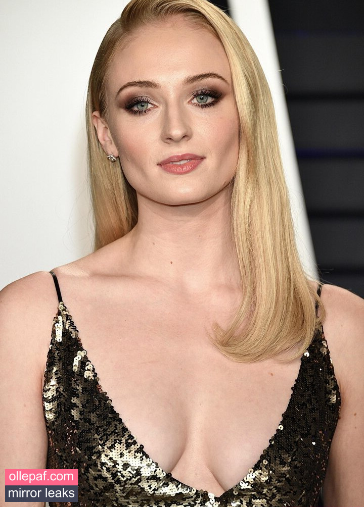 Sophie Turner Nude Leaks OnlyFans #293 - Fapello