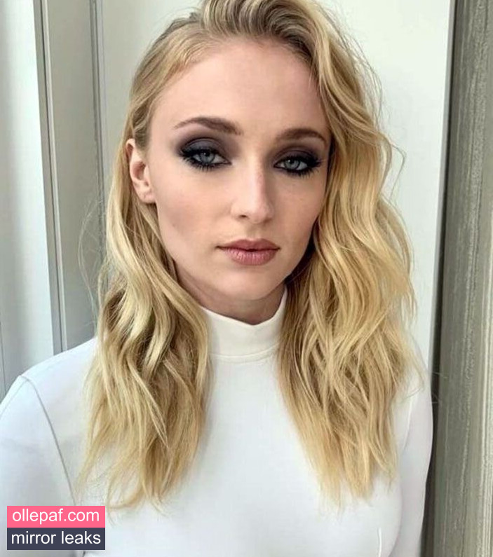 Sophie Turner Nude Leaks OnlyFans #335 - Fapello