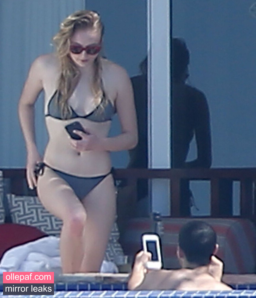 Sophie Turner Nude Leaks OnlyFans #72 - Fapello